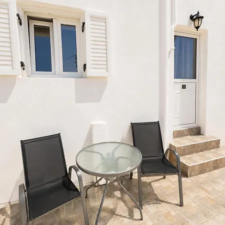 Simplestay Mykonos 公寓式酒店